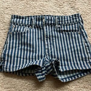 Girls Jean striped shorts from American Eagle, size 0